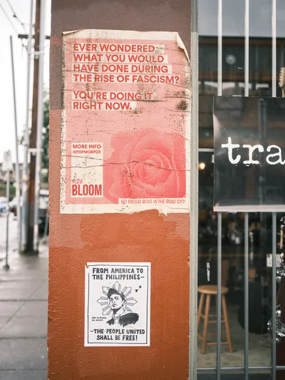 Resistance Messages on Alberta Street Pole