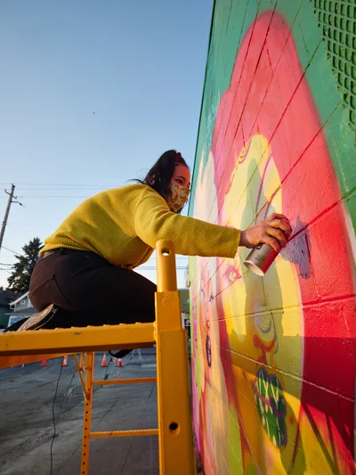 Artist Creates Jardín Cubana Mural on Alberta Street