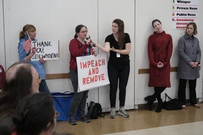 Voices Rise at Wyden Town Hall