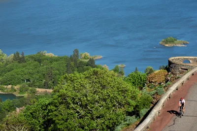 Cycling the Historic Columbia River Highway